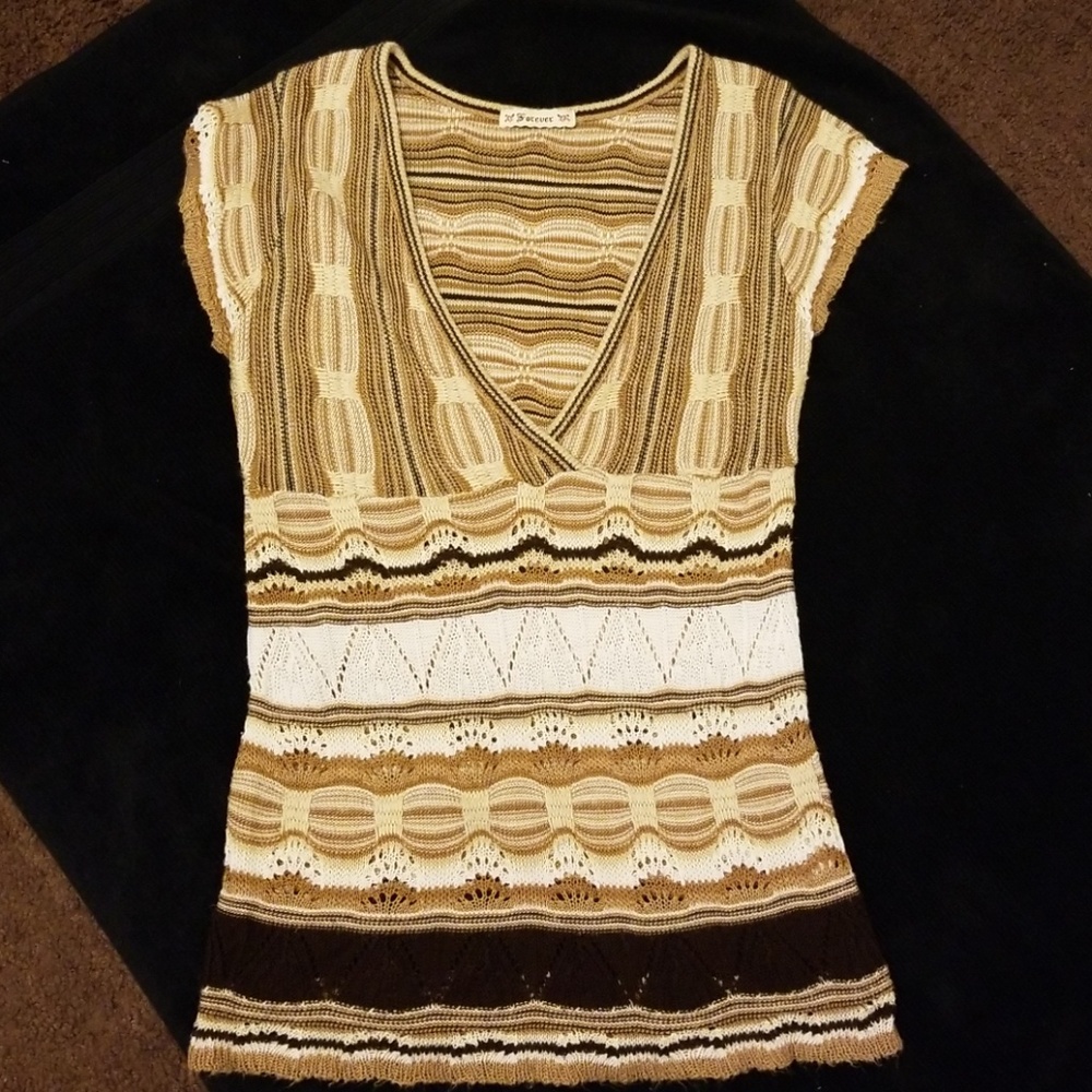Womens tops